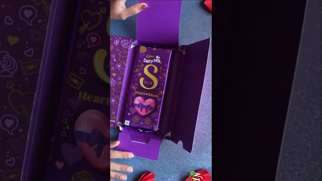 Unboxing Valentine’s Day Gift 💝| Valentines Day Special 💕| Unboxing Cadbury Diary Milk Silk 🍫